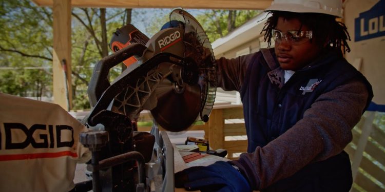 2022 Ivory Prize Winner in Public Policy and Regulatory Reform: Build UP