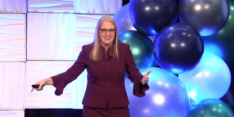 How Do I Keep My Employees Longer? -Cara Silletto, Workforce Development Speaker, Workforce Futurist