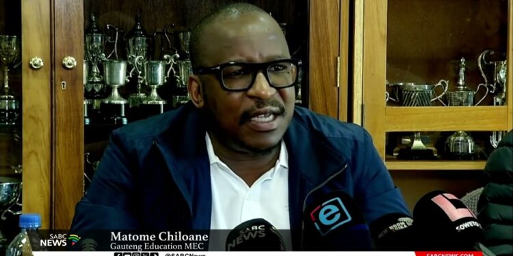 Gauteng Education MEC visits Queens High School after death of pupil